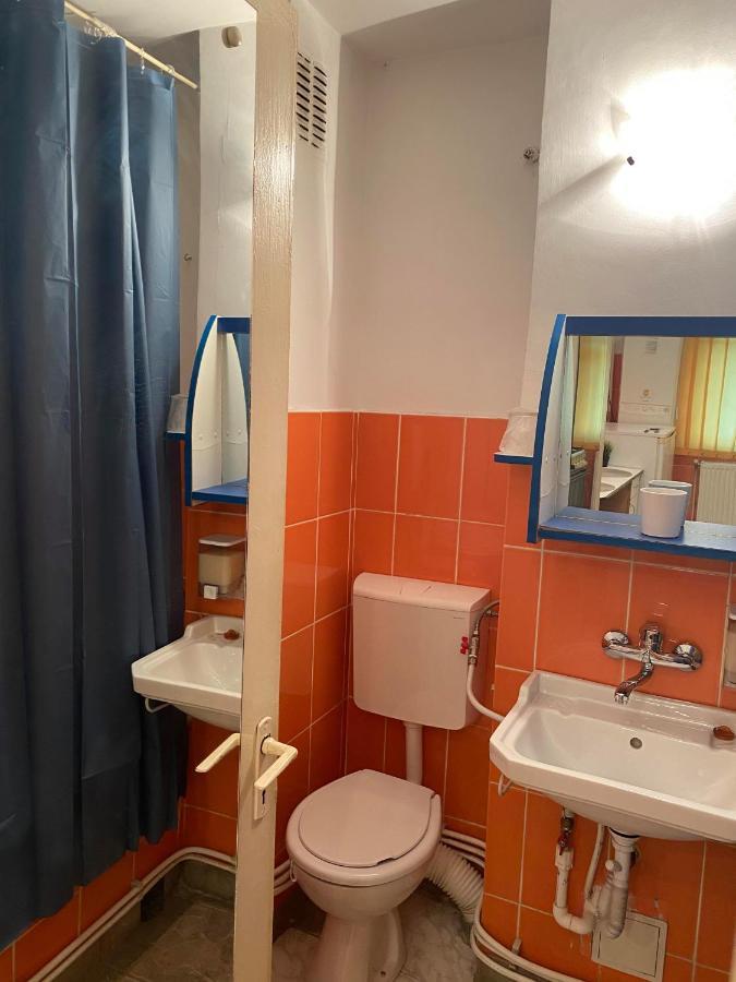 Best Home Hunedoara Ngoại thất bức ảnh